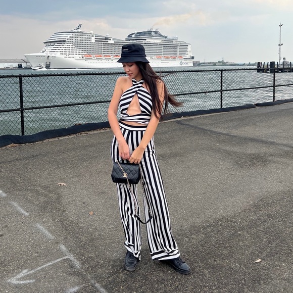 REVOLVE Pants - Suit Revolve coord